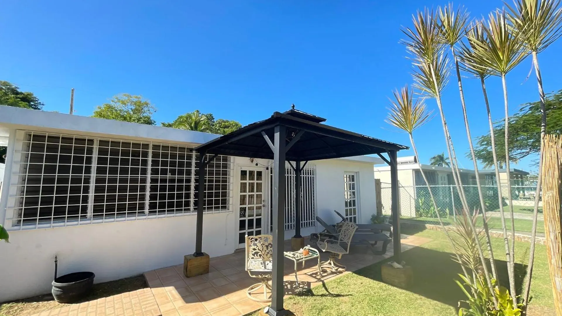 Cozy House With Sea View! Villa Luquillo